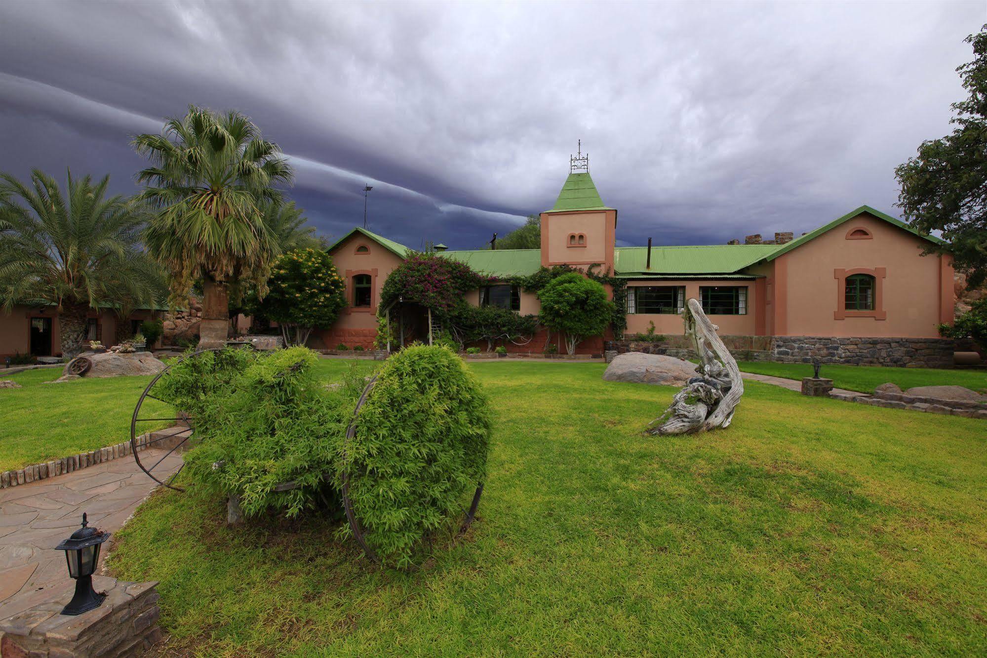 Gondwana Canyon Lodge Kanebis Exterior photo